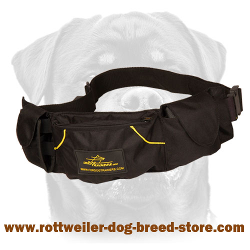 https://www.rottweiler-dog-breed-store.com/images/large/Rottweiler-Pouch-for-Treats-and-Toys-Nylon-TE79_LRG.jpg